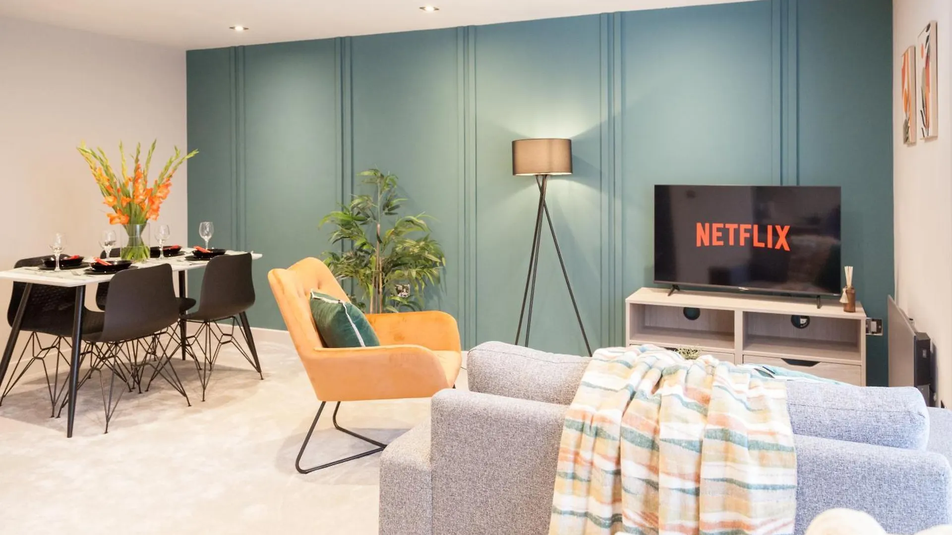 Apartament 1 Bedroom Flat - Long Term Stay Rates-Contractors-Professionals-Relocation Leeds